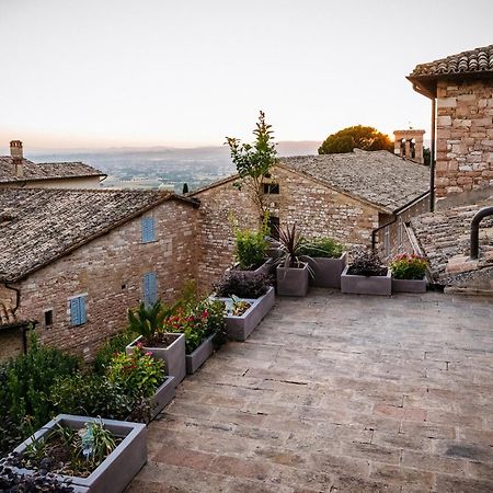Roof Garden Rooms Assis Exterior foto
